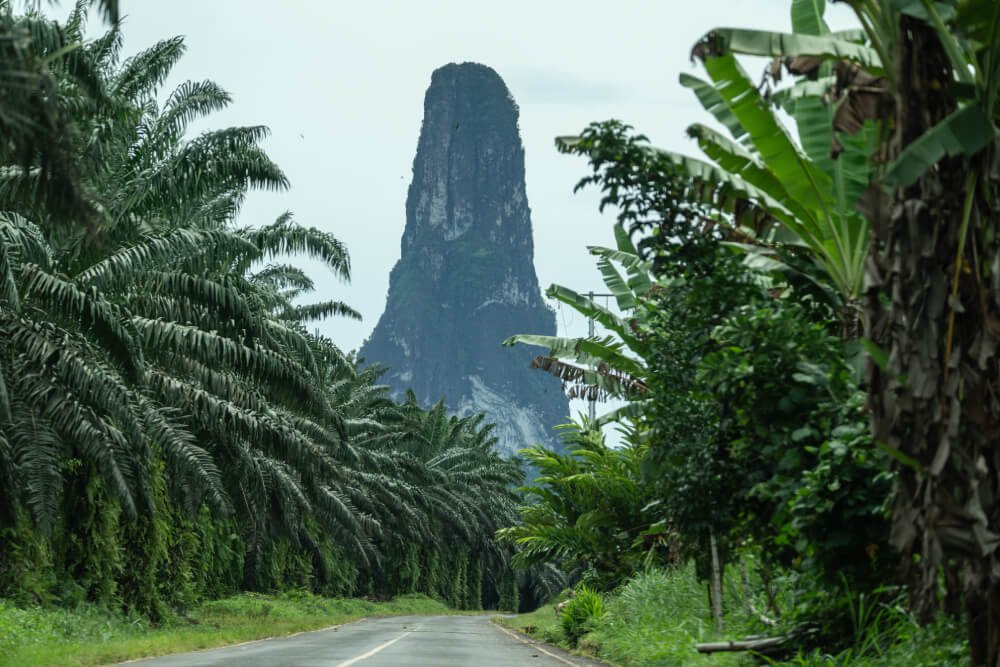 pico cao grande sao tomé